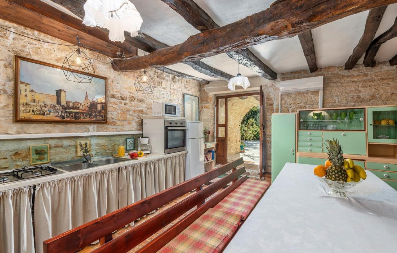Отель House Peresiji Номер фото