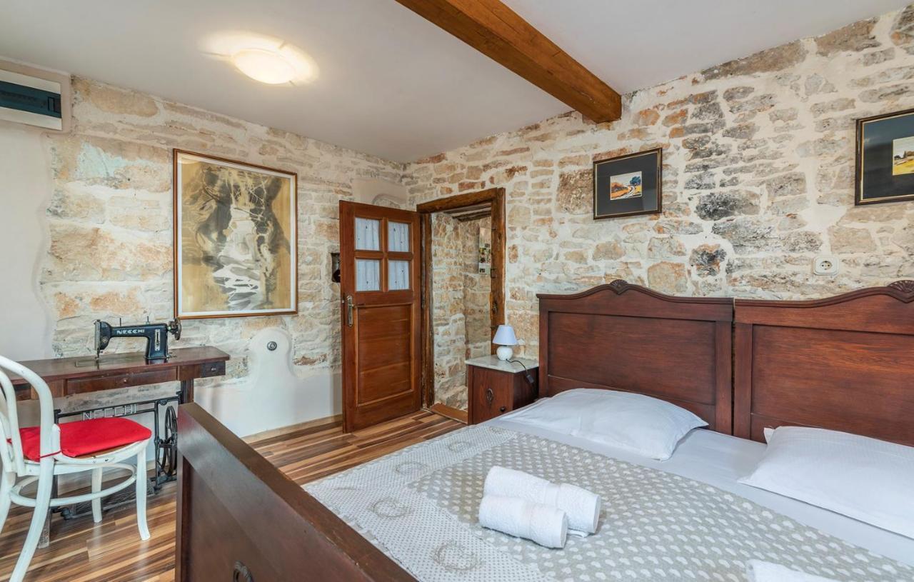 Отель House Peresiji Номер фото