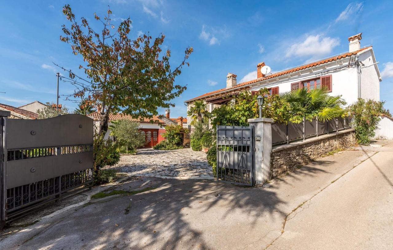 Отель House Peresiji Номер фото