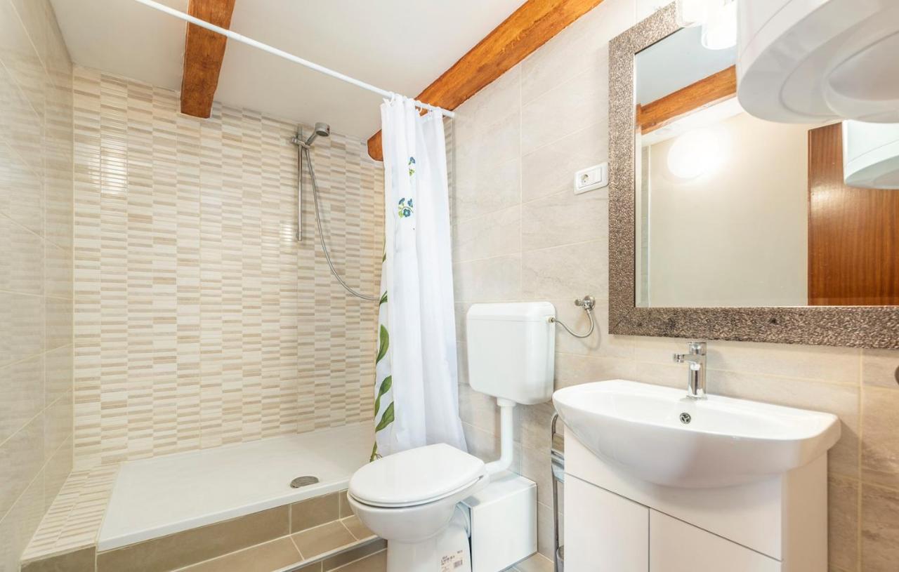 Отель House Peresiji Номер фото